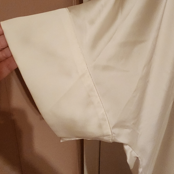 Top - Picture 4 of 6